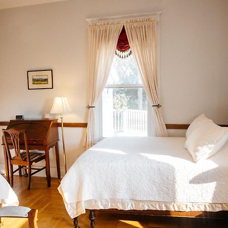 Friendly City Inn B&B Гаррісонбурґ Екстер'єр фото